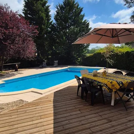 بيت للعطل Avec Piscine Privative Salviac