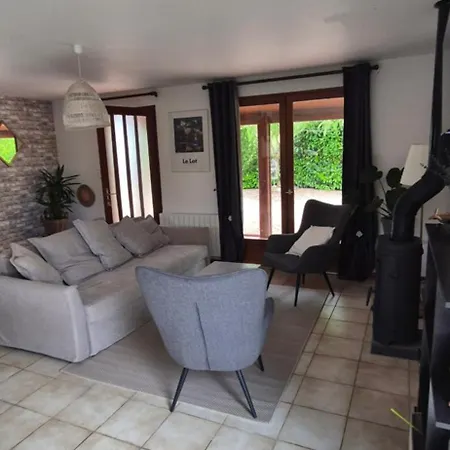 Avec Piscine Privative بيت للعطل