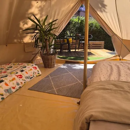 Avec Piscine Privative