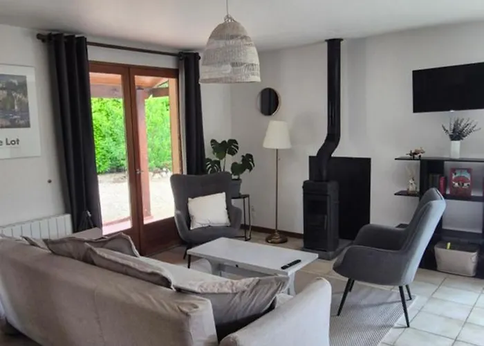 Avec Piscine Privative Hébergement de vacances